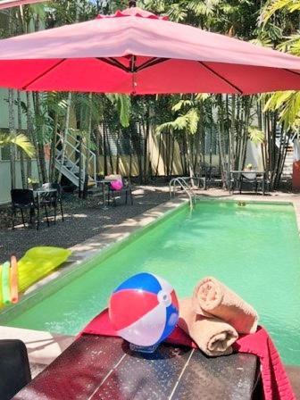 Apartamento Galvan Centro Colima, Alberca, Wifi, Parking