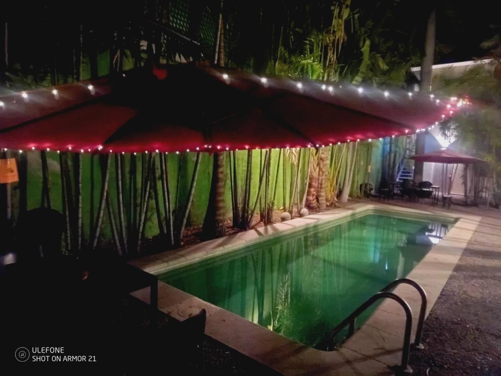 Galvan Centro Colima, Alberca, Wifi, Parking Apartamento *